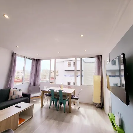 Апартаменты Stylish 3 Bedroom Penthouse In Centre With Large Pool Close To The *